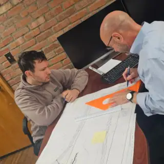 In the field Friday… but let’s take it inside! Dave Weisenreder, P.E. sharing his extensive knowledge of wireless telecommunications design with Costich Project Engineer, Josh Porter! 
.
.
.
#costich #wirelesstelecommunications #sitedeisgn #civilengineering #towersteam #collaboration #mentoring #buildingontradition